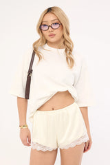 Perfect Stranger Aino Lace Shorts Cream