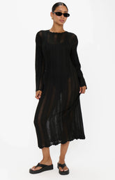 Packable Maxi Pullover ~ Black Crochet