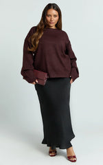 Amanda Top - Crew Neck Long Sleeve Knit Sweater in Burgundy