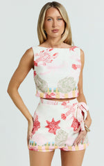 Gillian Top - Cropped Vest Top in Lobster Print