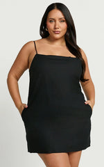 Mavie Mini Linen Dress - Linen Strappy Shift Dress in Black