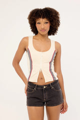 Abrand 99 Short Cara