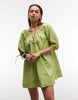 scoop neck poplin mini dress with tie sleeves in green