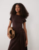 short sleeve midaxi dress with tie waist in chocolate