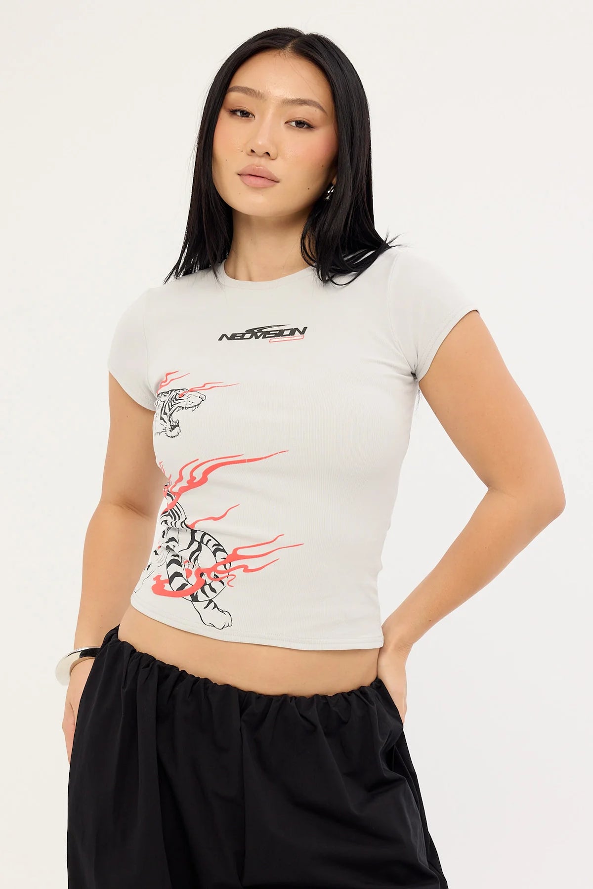Neovision Hunt Baby Tee Grey