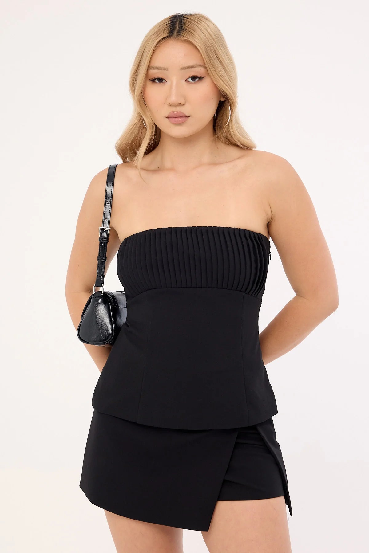 Perfect Stranger Olsen Strapless Top Black